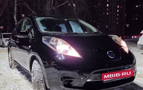 Nissan Leaf I, 2012 год, 670 000 рублей, 2 фотография