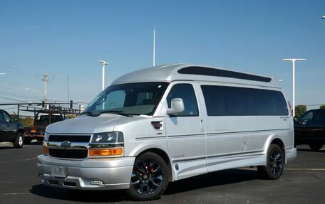 Chevrolet Express II, 2023 год, 17 229 316 рублей, 4 фотография
