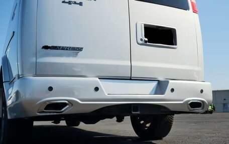 Chevrolet Express II, 2023 год, 17 229 316 рублей, 8 фотография