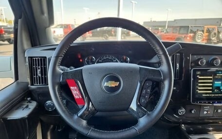 Chevrolet Express II, 2023 год, 17 229 316 рублей, 19 фотография