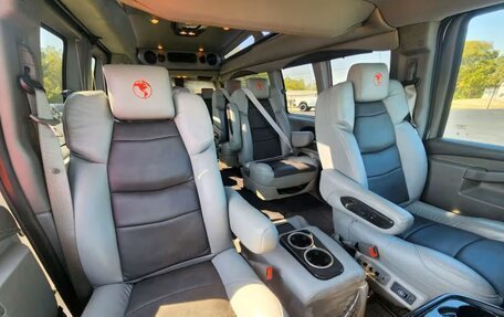 Chevrolet Express II, 2023 год, 17 229 316 рублей, 25 фотография