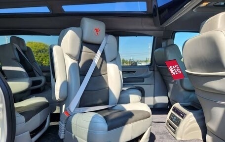 Chevrolet Express II, 2023 год, 17 229 316 рублей, 12 фотография