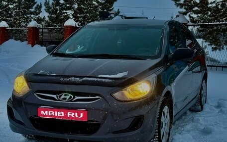 Hyundai Solaris II рестайлинг, 2012 год, 790 000 рублей, 1 фотография