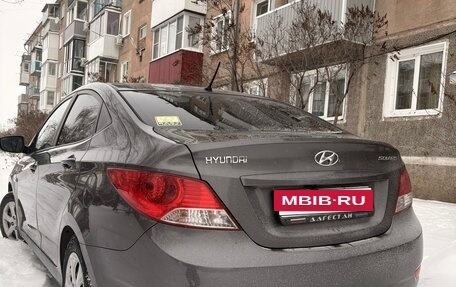 Hyundai Solaris II рестайлинг, 2012 год, 790 000 рублей, 3 фотография