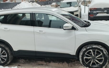 Geely Coolray I, 2022 год, 1 660 000 рублей, 4 фотография