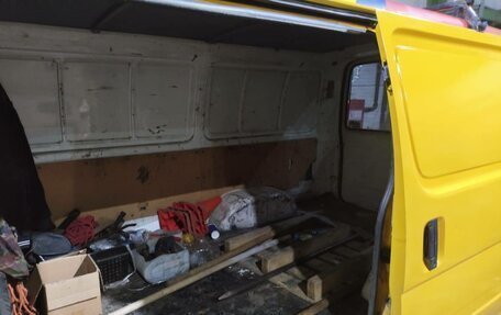 Toyota HiAce H100, 2000 год, 340 000 рублей, 9 фотография