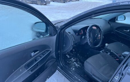 KIA cee'd I рестайлинг, 2008 год, 390 000 рублей, 12 фотография