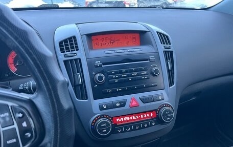 KIA cee'd I рестайлинг, 2008 год, 390 000 рублей, 16 фотография