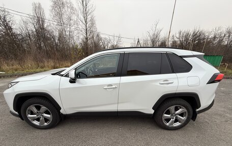 Toyota RAV4, 2020 год, 3 750 000 рублей, 4 фотография
