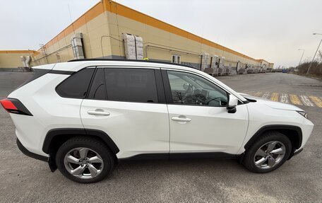 Toyota RAV4, 2020 год, 3 750 000 рублей, 8 фотография