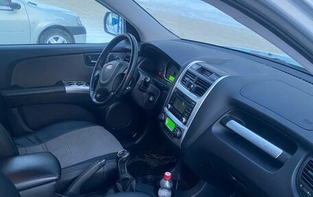 KIA Sportage II, 2010 год, 900 000 рублей, 3 фотография