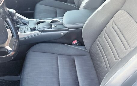 Lexus NX I, 2016 год, 2 524 000 рублей, 11 фотография