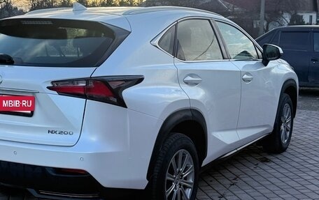 Lexus NX I, 2016 год, 2 524 000 рублей, 6 фотография