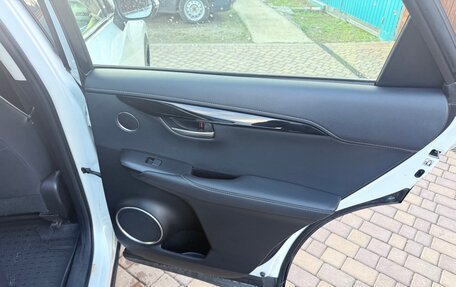 Lexus NX I, 2016 год, 2 524 000 рублей, 15 фотография