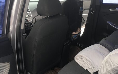 Hyundai Solaris II рестайлинг, 2011 год, 615 000 рублей, 21 фотография