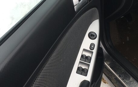 Hyundai Solaris II рестайлинг, 2011 год, 615 000 рублей, 18 фотография