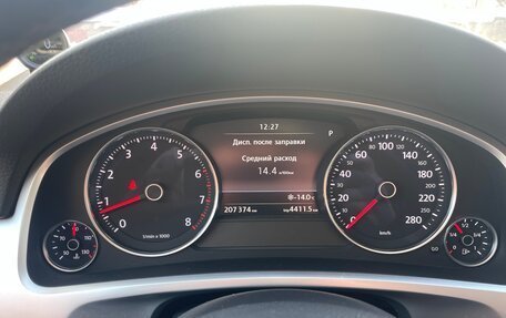 Volkswagen Touareg III, 2015 год, 2 700 000 рублей, 27 фотография