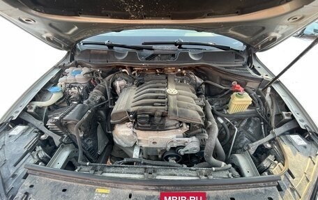 Volkswagen Touareg III, 2015 год, 2 700 000 рублей, 30 фотография