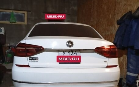 Volkswagen Passat B8 рестайлинг, 2017 год, 1 650 000 рублей, 5 фотография