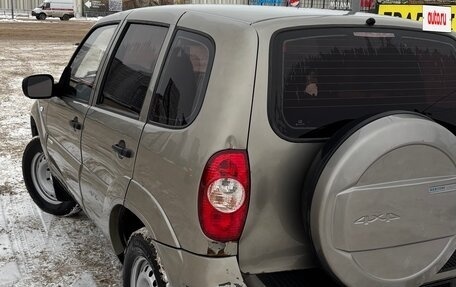 Chevrolet Niva I рестайлинг, 2011 год, 534 000 рублей, 4 фотография