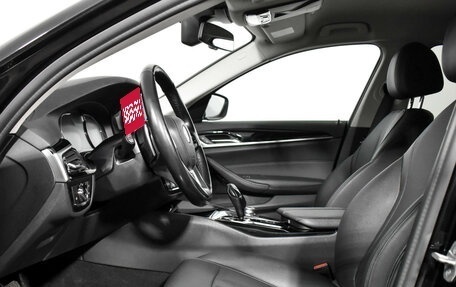 BMW 5 серия, 2020 год, 3 790 000 рублей, 15 фотография