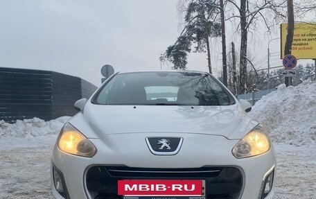 Peugeot 308 II, 2011 год, 385 000 рублей, 2 фотография