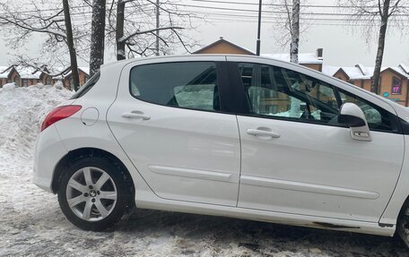 Peugeot 308 II, 2011 год, 385 000 рублей, 7 фотография