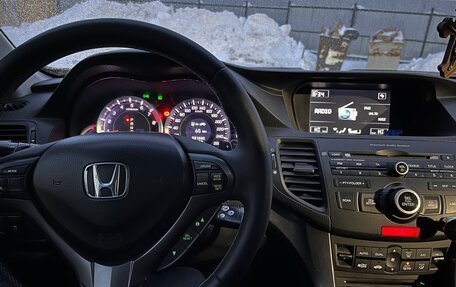 Honda Accord VIII рестайлинг, 2011 год, 1 380 000 рублей, 27 фотография