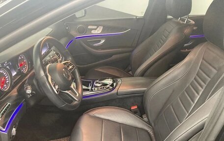 Mercedes-Benz E-Класс, 2020 год, 4 350 000 рублей, 9 фотография