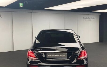 Mercedes-Benz E-Класс, 2020 год, 4 350 000 рублей, 12 фотография