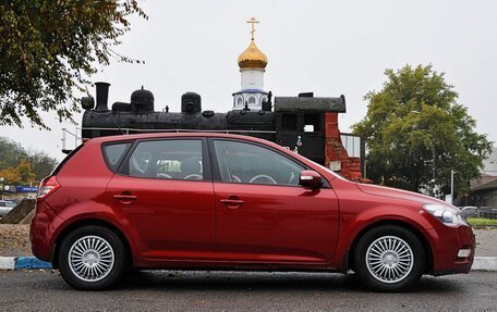 KIA cee'd I рестайлинг, 2010 год, 740 000 рублей, 3 фотография