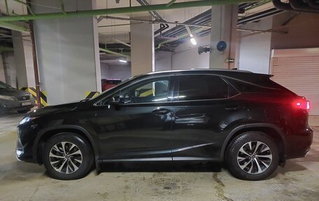 Lexus RX IV рестайлинг, 2019 год, 5 500 000 рублей, 5 фотография