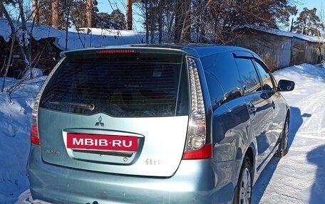 Mitsubishi Grandis, 2008 год, 800 000 рублей, 11 фотография