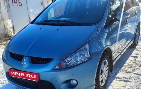 Mitsubishi Grandis, 2008 год, 800 000 рублей, 16 фотография