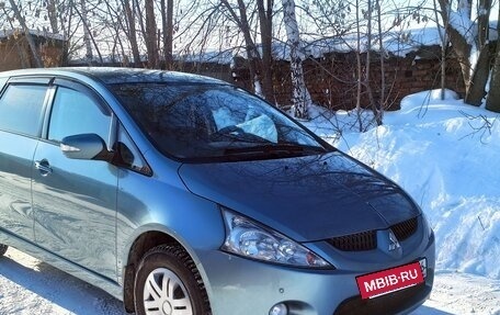 Mitsubishi Grandis, 2008 год, 800 000 рублей, 19 фотография