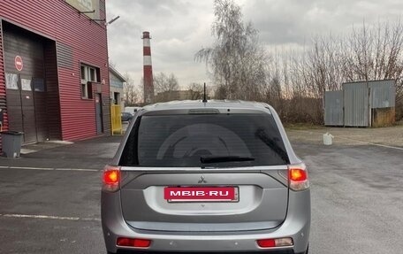 Mitsubishi Outlander III рестайлинг 3, 2012 год, 1 350 000 рублей, 5 фотография