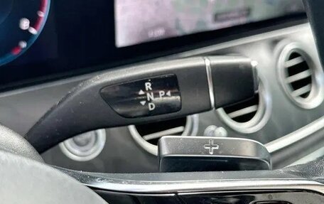 Mercedes-Benz E-Класс, 2021 год, 4 100 000 рублей, 9 фотография