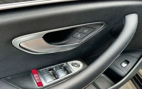 Mercedes-Benz E-Класс, 2021 год, 4 100 000 рублей, 14 фотография