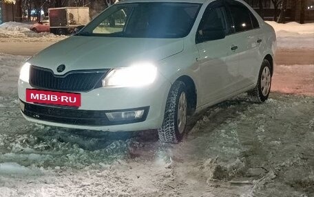 Skoda Rapid I, 2016 год, 880 000 рублей, 10 фотография