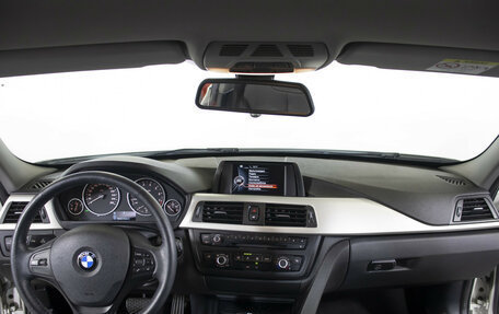 BMW 3 серия, 2014 год, 1 545 000 рублей, 12 фотография