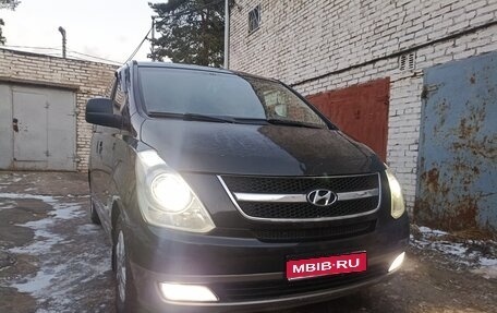 Hyundai H-1 II рестайлинг, 2011 год, 1 750 000 рублей, 1 фотография