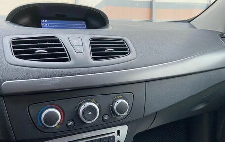 Renault Megane III, 2013 год, 599 000 рублей, 9 фотография