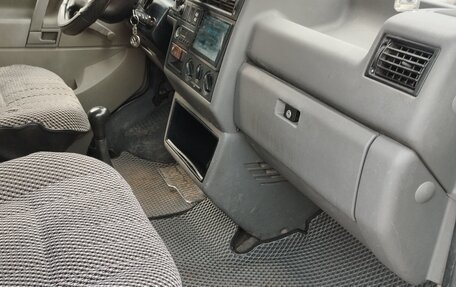 Volkswagen Transporter T4, 2001 год, 975 000 рублей, 24 фотография