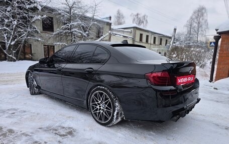 BMW 5 серия, 2011 год, 1 900 000 рублей, 5 фотография