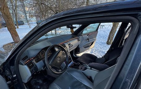 Mercedes-Benz E-Класс, 1996 год, 270 000 рублей, 10 фотография