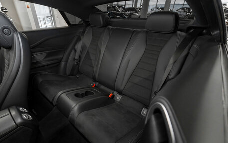 Mercedes-Benz E-Класс, 2018 год, 4 200 000 рублей, 13 фотография