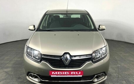 Renault Logan II, 2015 год, 630 000 рублей, 2 фотография