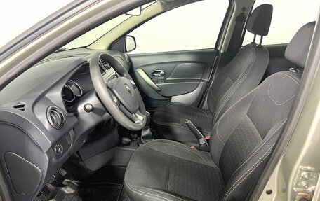 Renault Logan II, 2015 год, 630 000 рублей, 16 фотография