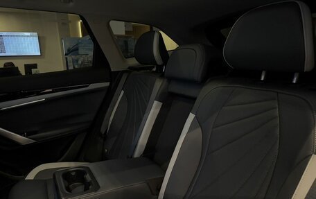 Geely Atlas, 2025 год, 3 970 990 рублей, 13 фотография