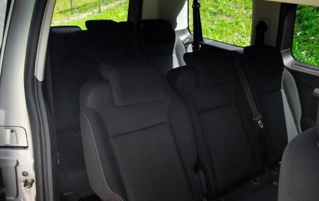 Peugeot Traveller I, 2018 год, 1 875 000 рублей, 6 фотография